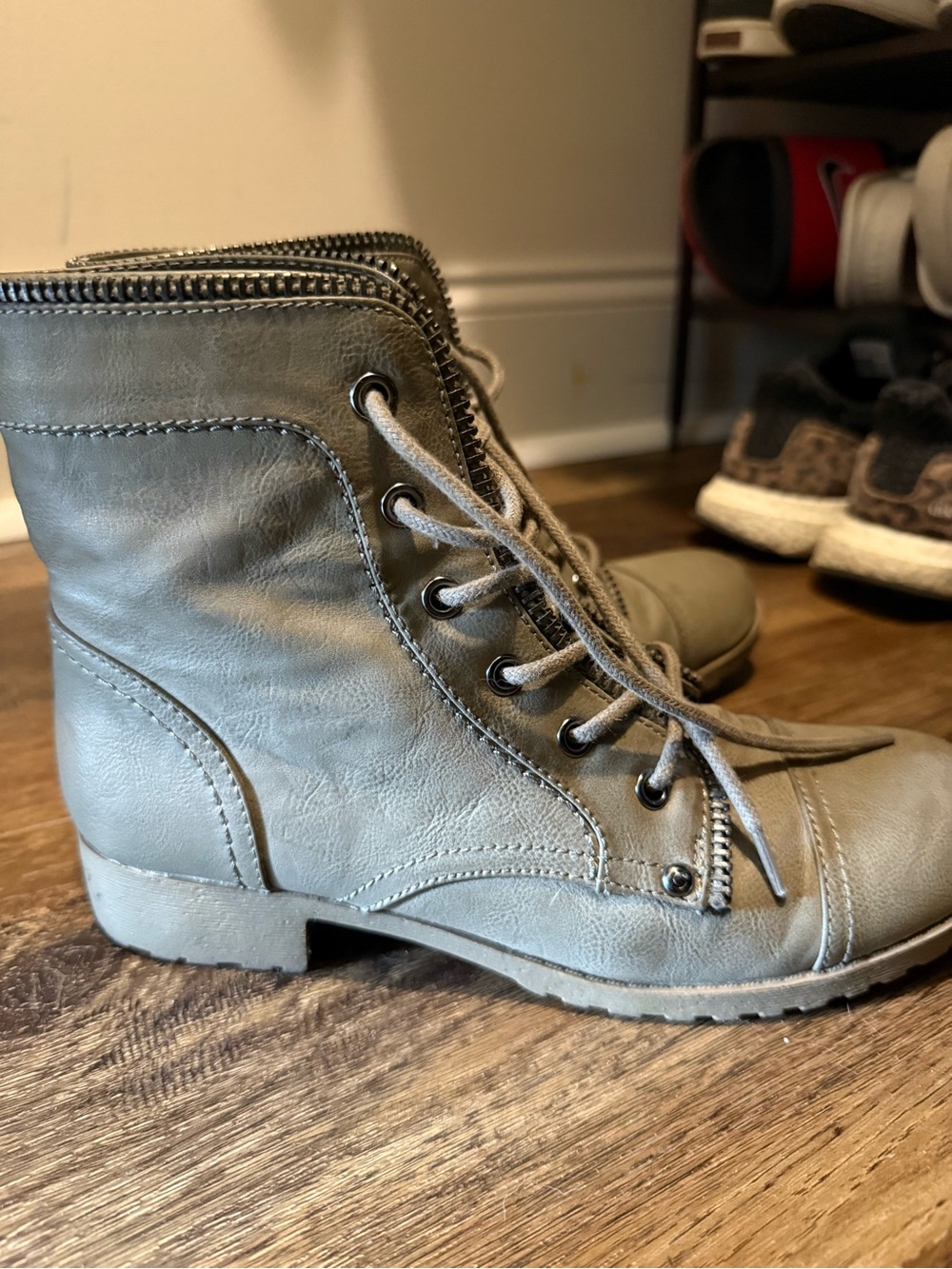 Guess Women's Gray Lace-Up Combat Boots with black rhinestone tongue